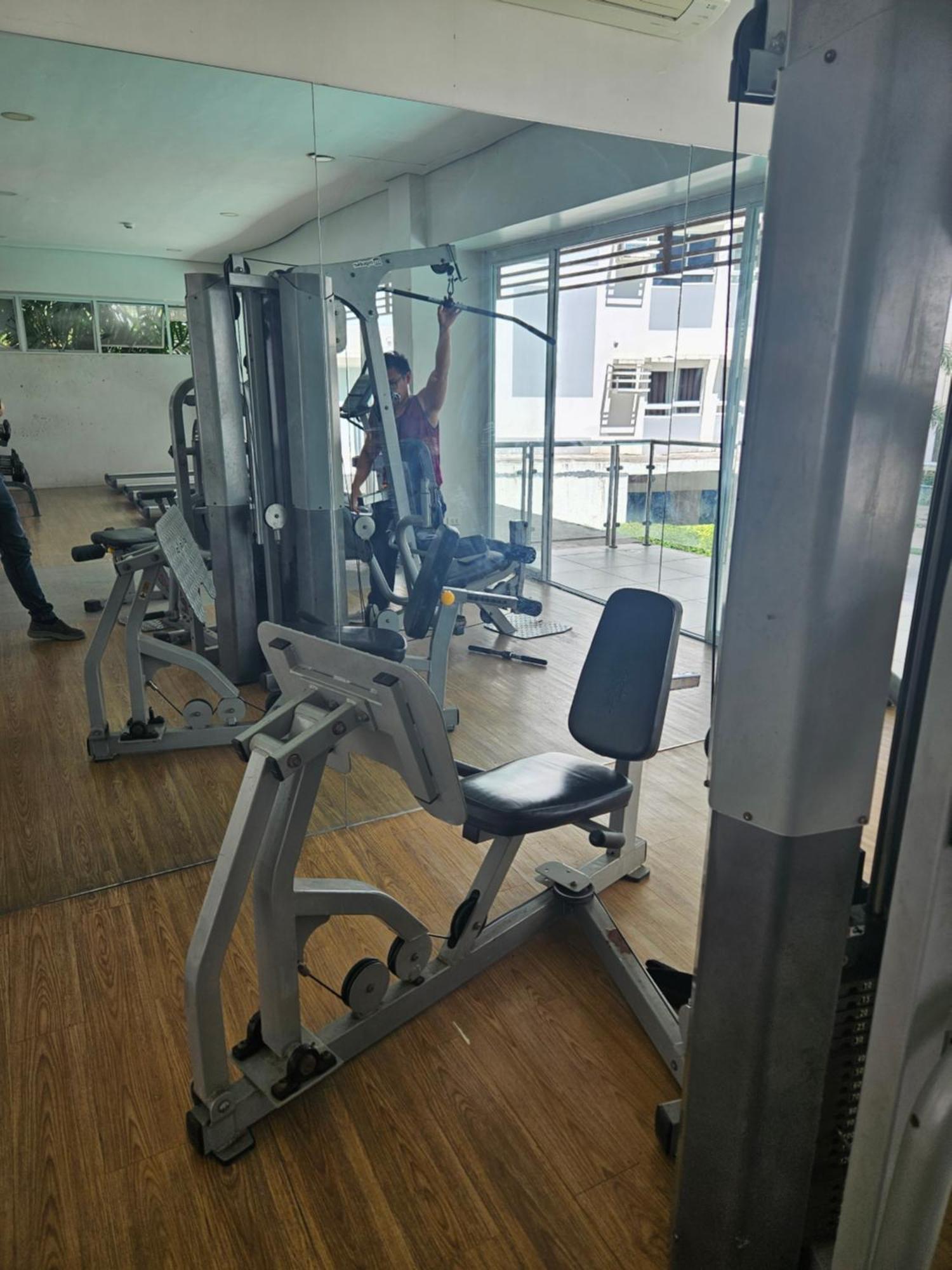 2-Bedroom Boutique City Condo - Newly Renovated! Cebú Exterior foto